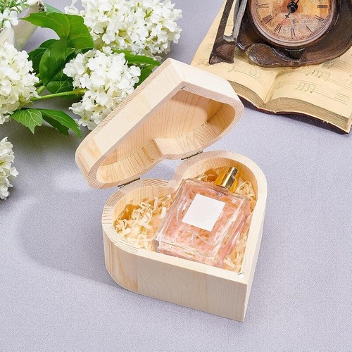 Heart shaped wooden jewelry - wooden,