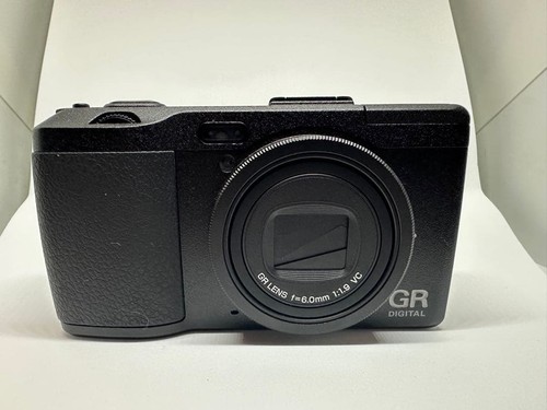 Ricoh digital compact - ricoh, iv