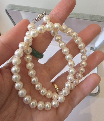 Cultured akoya pearl necklace - cultured,