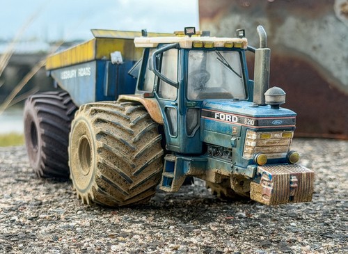 Britains ford 8210 grain - ford,
