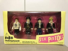 KUBRICK x SEX PISTOLS 100%