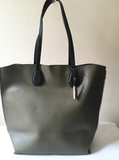 NEW KENNETH COLE REACTION