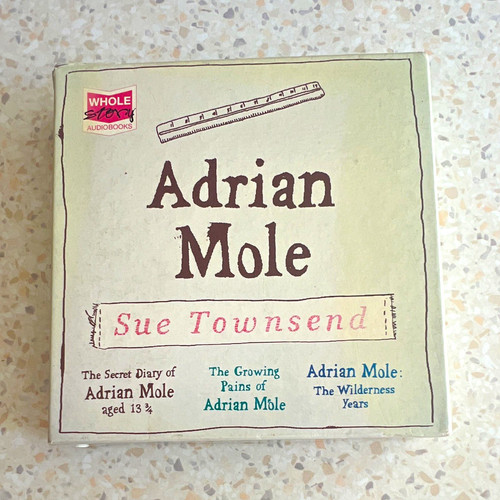 Adrian mole sue townsend - mole,