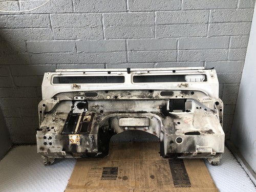 Defender bulkhead td5 - bulkhead, 90