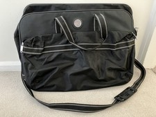 Carlton International black