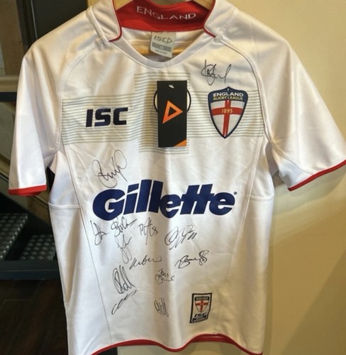 Authentic hand signed england - authentic,