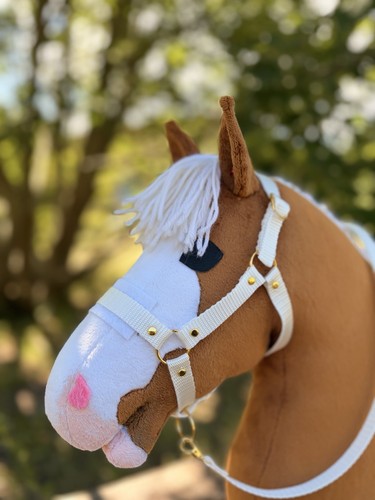 Halter for hobbyhorses - halter,