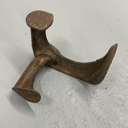 Vintage cast iron cobbler - vintage,