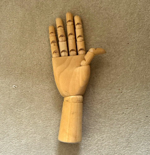 Wooden articulated artist - wooden,