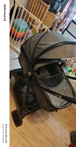 Safety ist grey pram pushchair - safety,