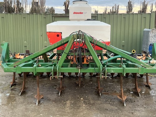 Subsoiler leg fully mounted - fully,