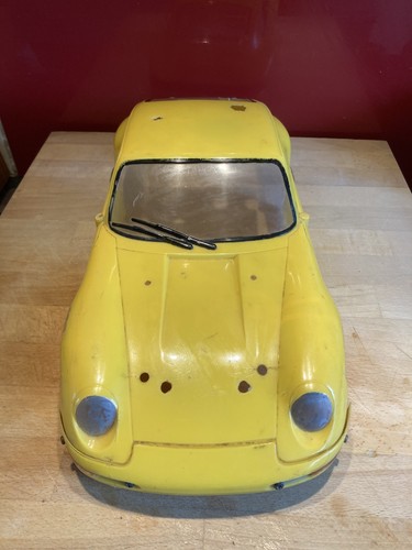 Porsche 911 yellow body - , shell-