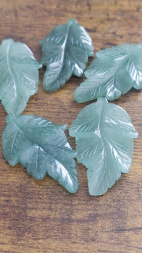 Natural green aventurine leaf - green,