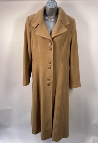 Vintage busy camel - busy, camel-colored