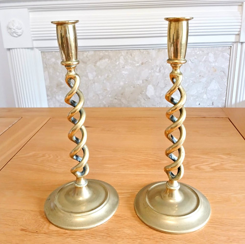 Pair elegant antique - pair,