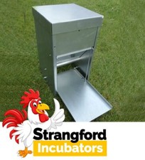 Galvanised treadle feeder - treadle,