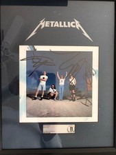 METALLICA SIGNED PICTURE (4