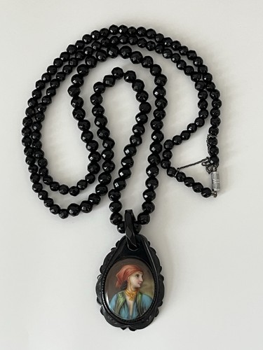 Victorian whitby jet pendant - victorian,
