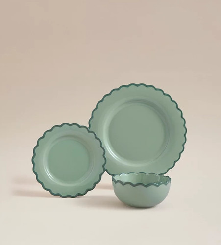 Green scallop dinner - green,