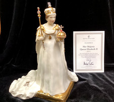 Royal Doulton Figurine Queen