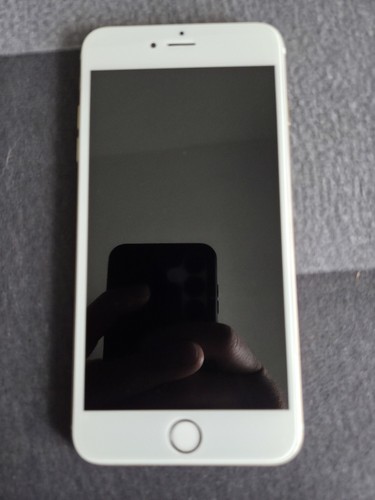 Apple iphone plus 16gb - 16gb, gold