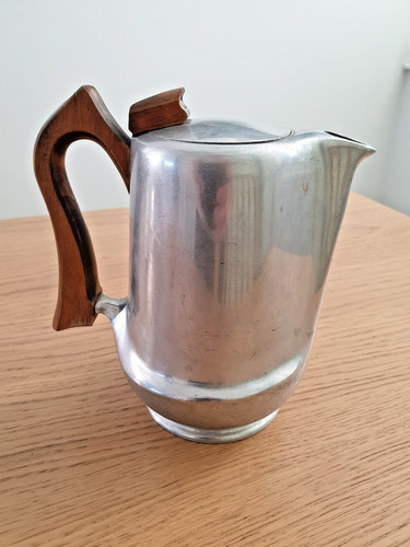 Picquot ware coffee pot hot - picquot, /