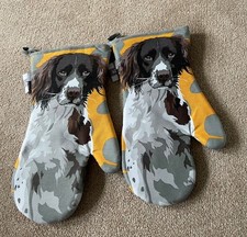 Set Of 2 Leslie Gerry Springer Spaniel Oven Gauntlet Gloves New Without Tag