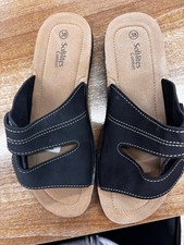 Soft.Lites Comfort Black Slip On Sandals - Size 5