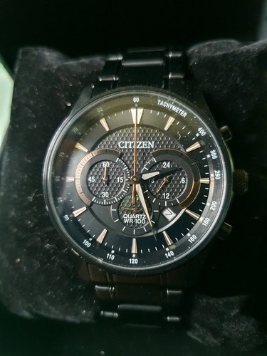 Unused citizen quartz calandar - citizen,