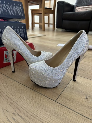 Katie price white - price, stiletto