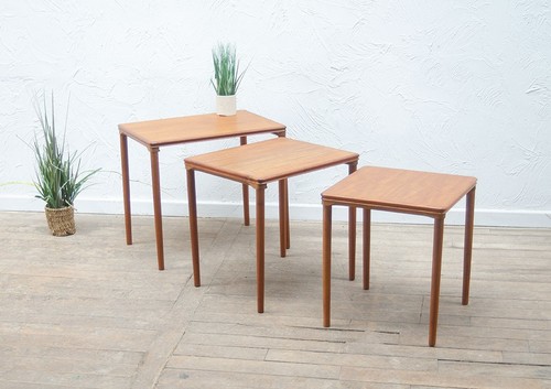 Danish teak nest tables - teak,