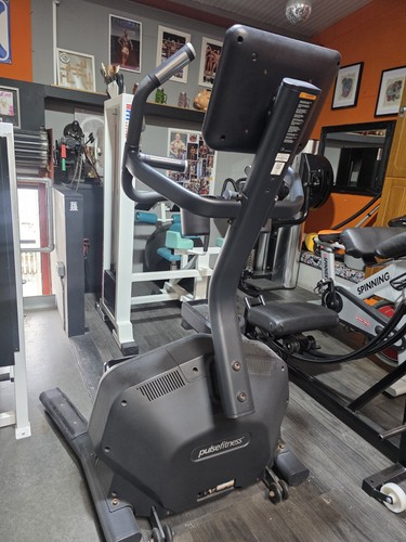 Pulse fitness lateral - fitness, trainer