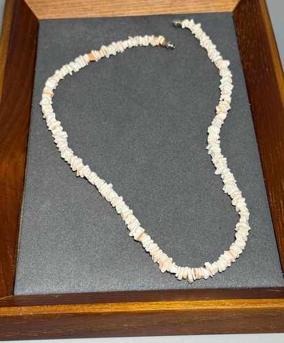 Vintage necklace pale pink - vintage,