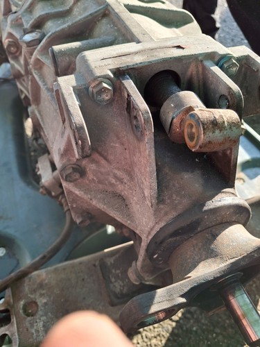 Lexus is220d manual gearbox - lexus,