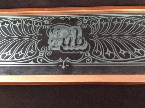 The pub etched glass - ,