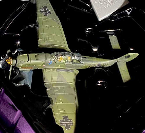 Corgi aa32518 ju87b - aa32518, ju87b-2