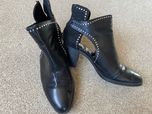 Zara black leather look - 🖤,