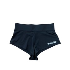 New Women’s Hooters girl