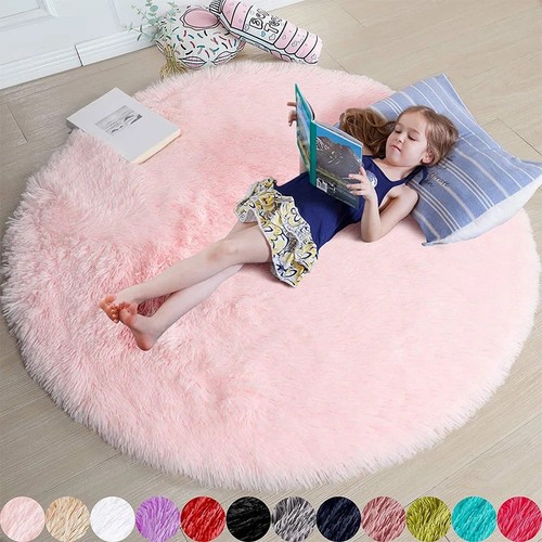 Fluffy round area - fluffy,