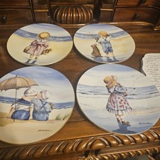 Set Of 4 Royal Worcester fine