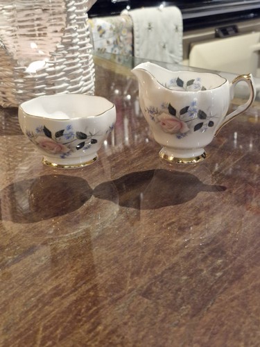 Vintage queen anne miniture - vintage,