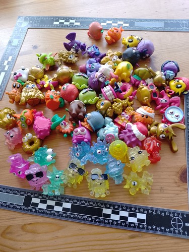 Job lot mostly moshi - job,