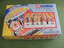 CORGI CHIPPERFIELDS CIRCUS FIGURES SET 2