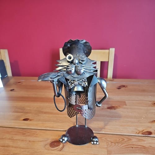Metal cat chef wine - metal,