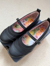 Brand New Petasil Girls School