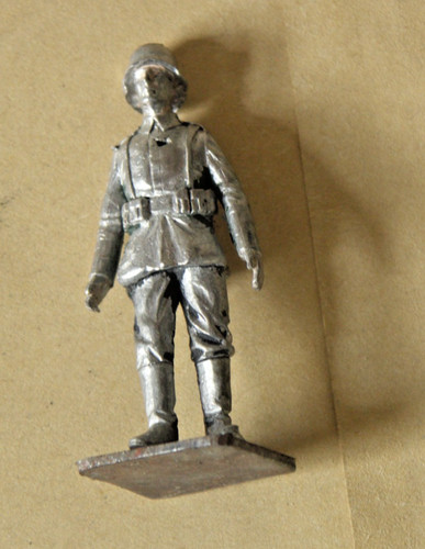 Vintage 54mm german soldier - vintage,