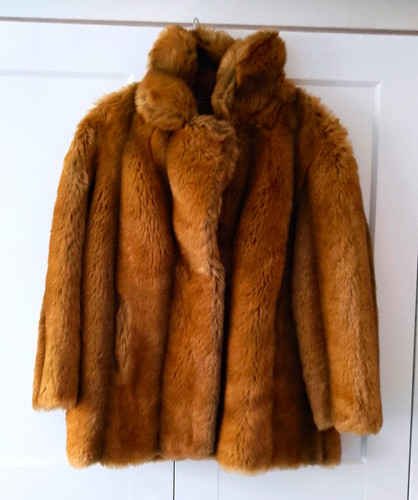 Vintage 70s honey - brown, faux