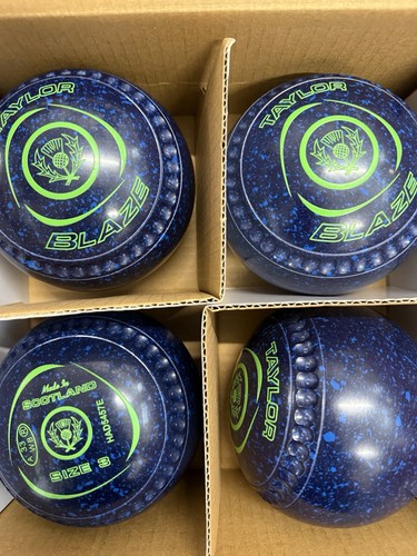 Taylor blaze lawn bowls size - taylor,