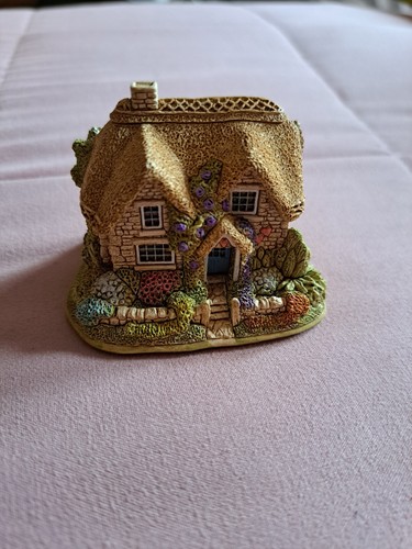 Lilliput lane queen hearts - lane,