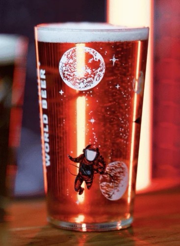 Dark star pint glass - star,